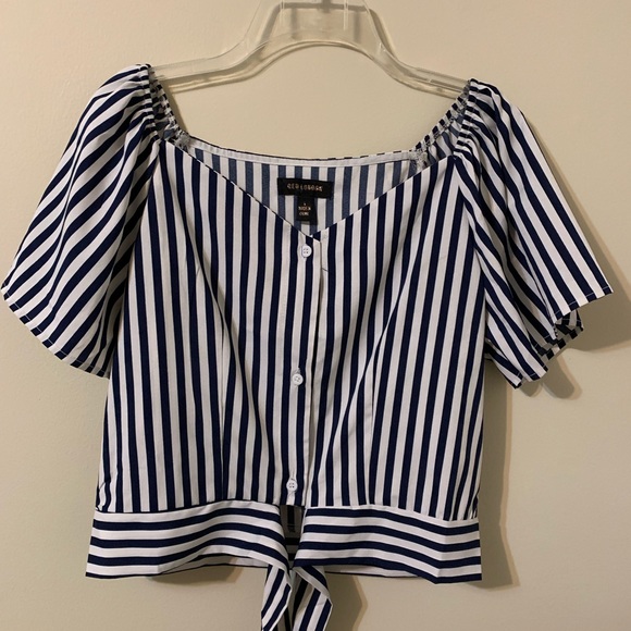 QED London Tops - QED LONDON Stripped Tie Up Front Top size Large